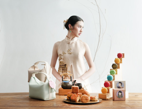 Sheraton Surabaya Presents an Enchanting Premium Baked Mooncake Collection  to Celebrates the Joy of Mid-Autumn Festival