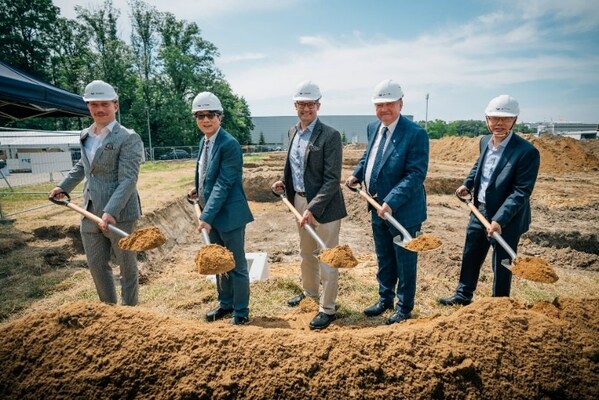 环旭电子波兰厂扩建举行第二个工厂动土仪式，扩展制造能力 