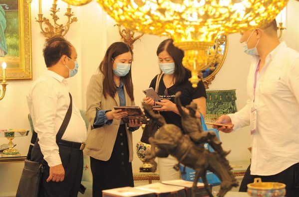 Unable to view the image, Please provide a valid URL.