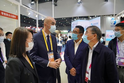 Unable to view the image, Please provide a valid URL.