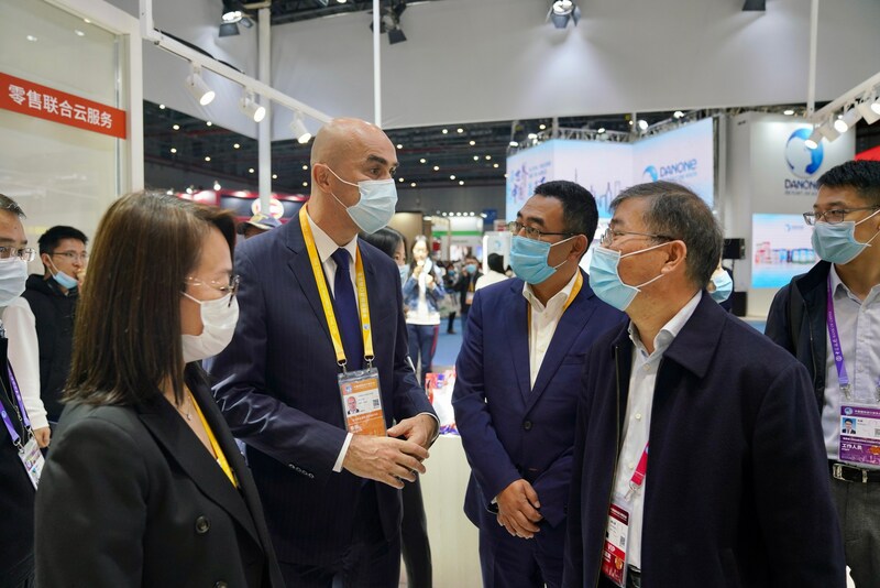 Unable to view the image, Please provide a valid URL.