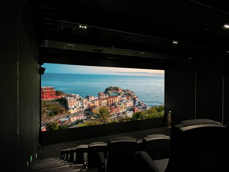 Unable to view the image, Please provide a valid URL.