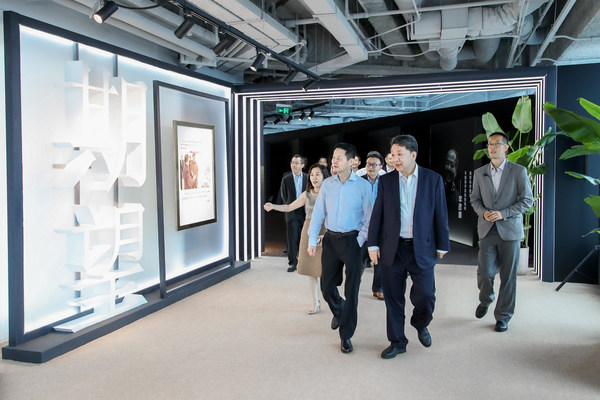 Unable to view the image, Please provide a valid URL.