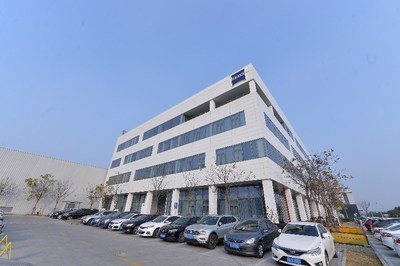 Unable to view the image, Please provide a valid URL.