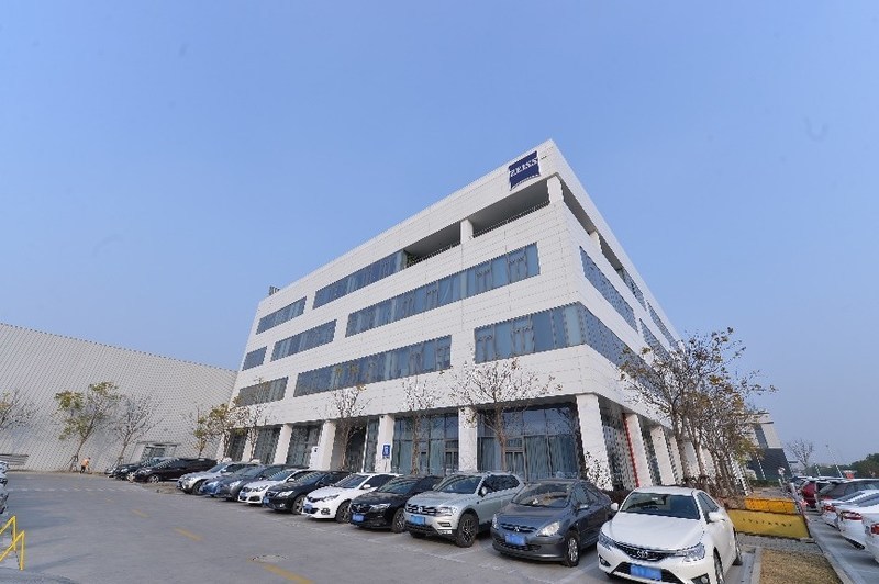 Unable to view the image, Please provide a valid URL.