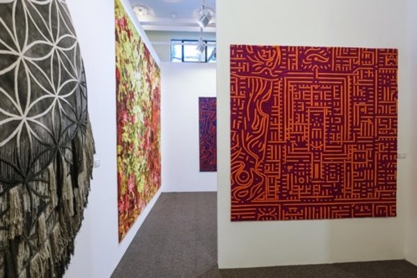 Unable to view the image, Please provide a valid URL.