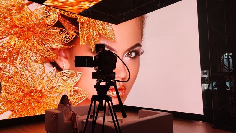 Unable to view the image, Please provide a valid URL.