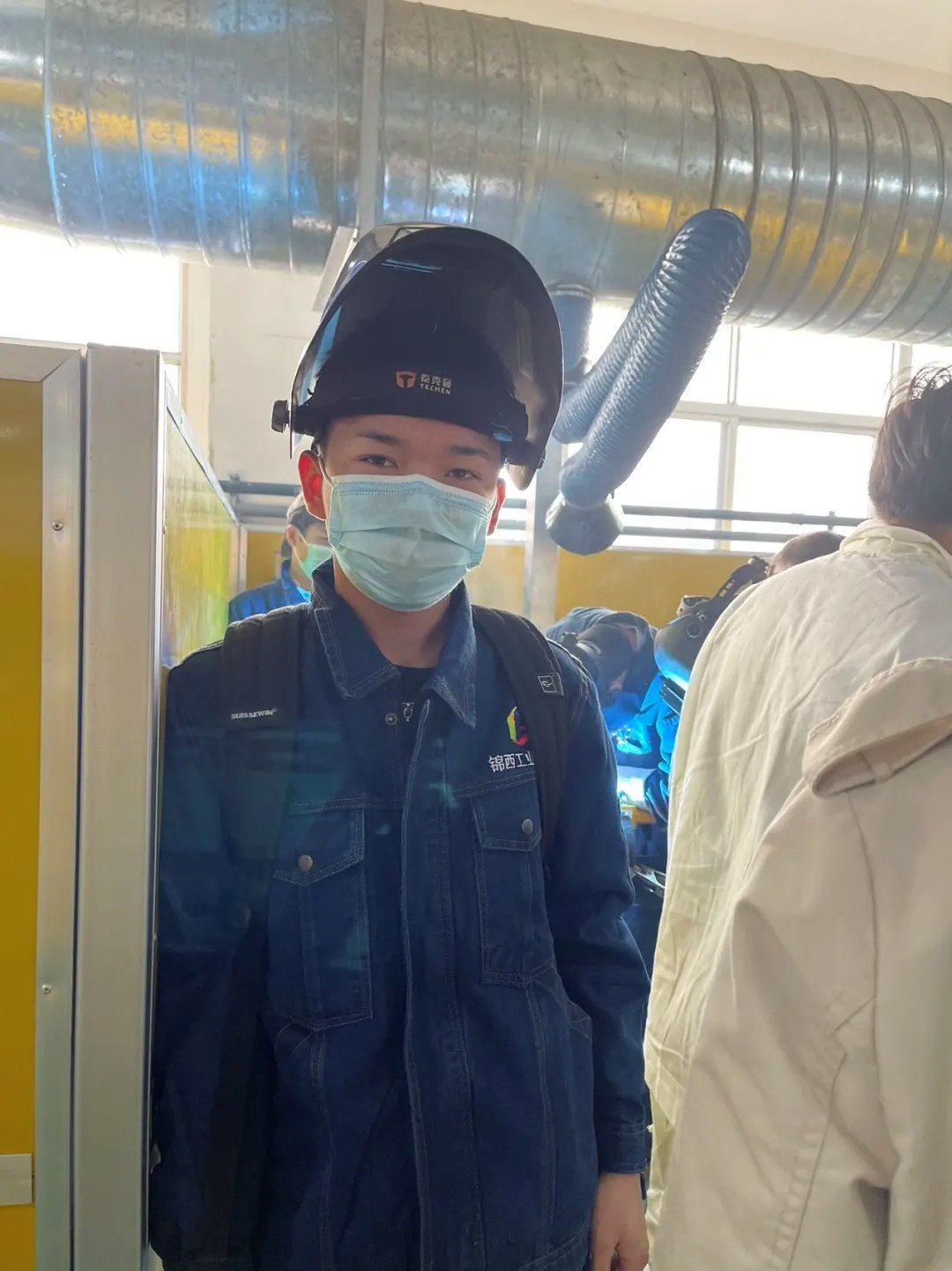 Unable to view the image, Please provide a valid URL.