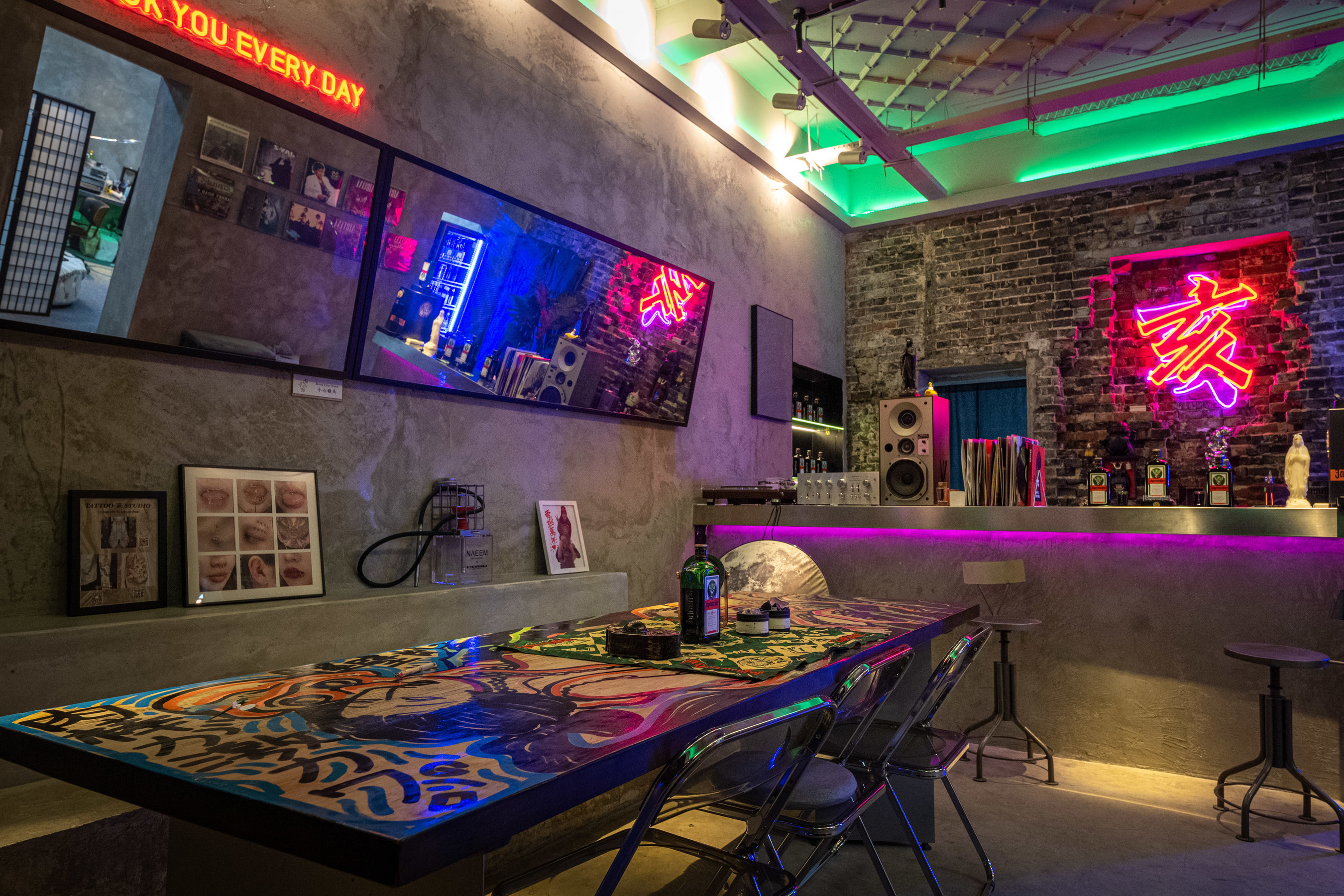 Unable to view the image, Please provide a valid URL.