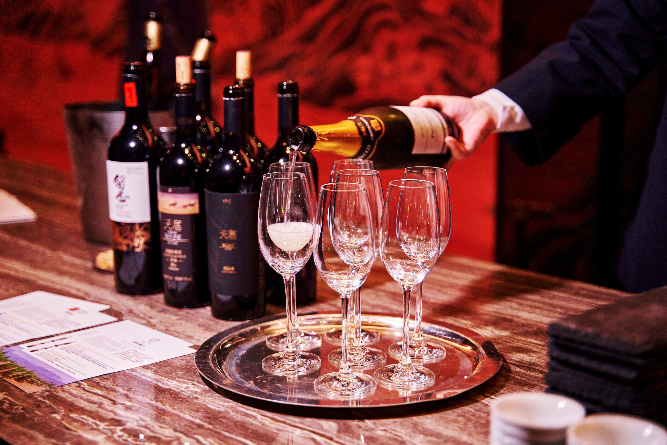 Unable to view the image, Please provide a valid URL.