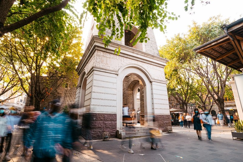 Unable to view the image, Please provide a valid URL.