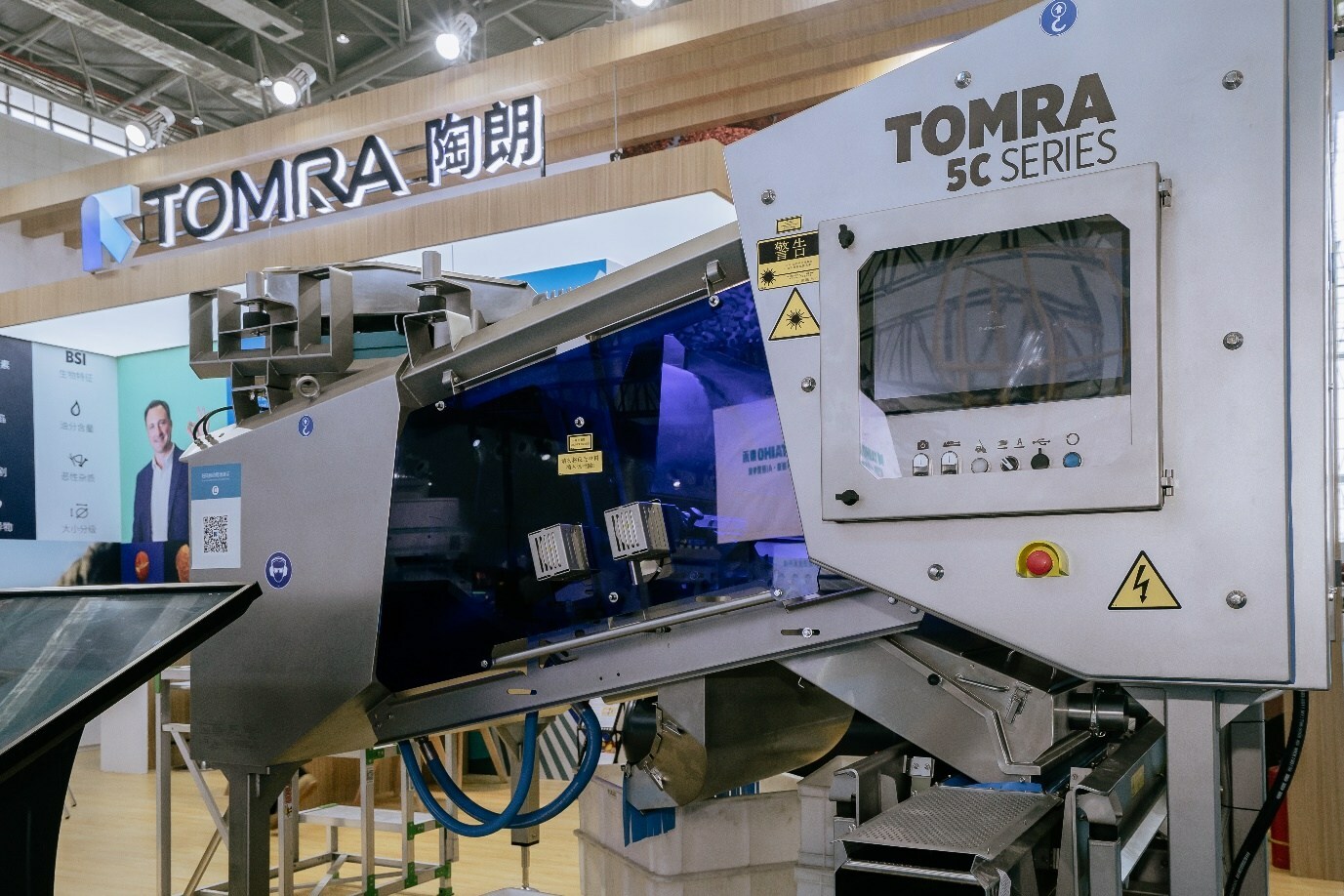 Unable to view the image, Please provide a valid URL.