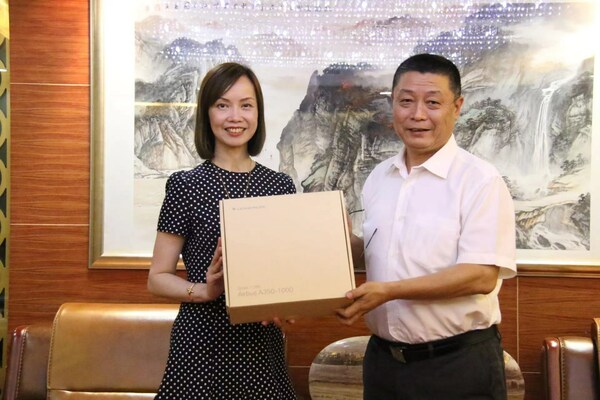 Unable to view the image, Please provide a valid URL.