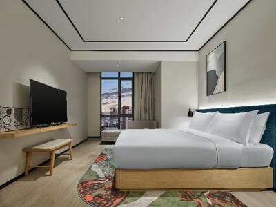 Unable to view the image, Please provide a valid URL.