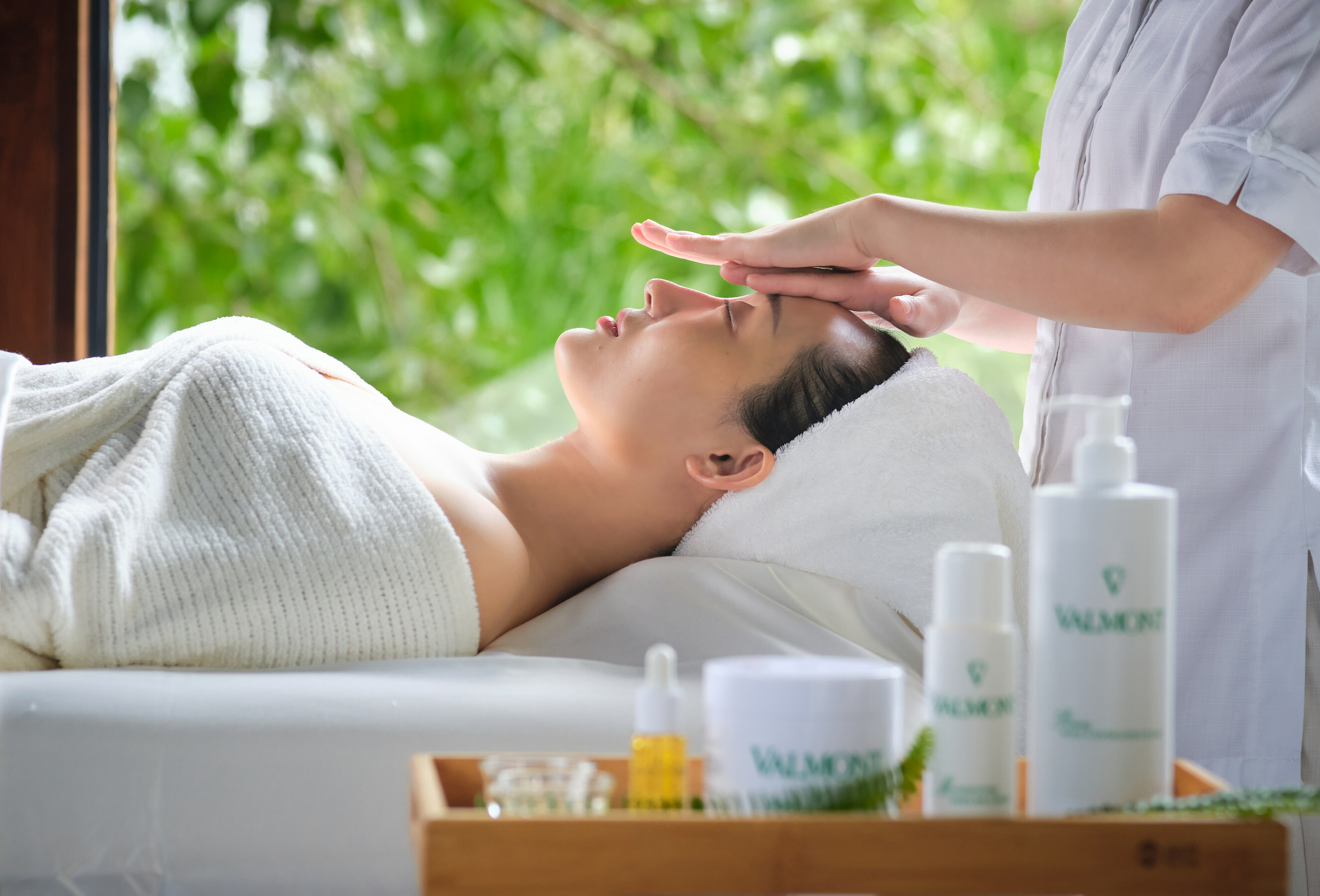 Unable to view the image, Please provide a valid URL.