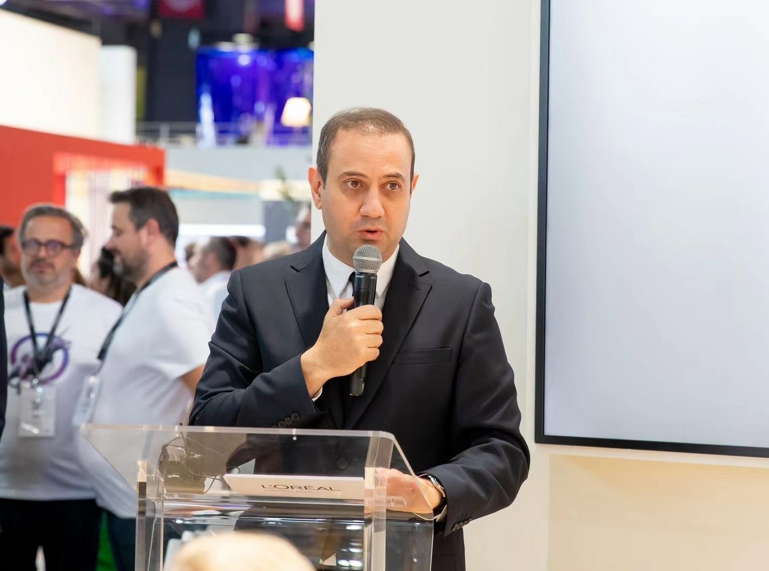 Unable to view the image, Please provide a valid URL.