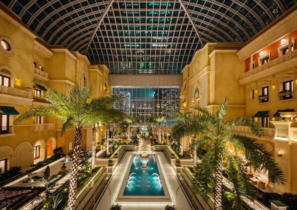 Unable to view the image, Please provide a valid URL.