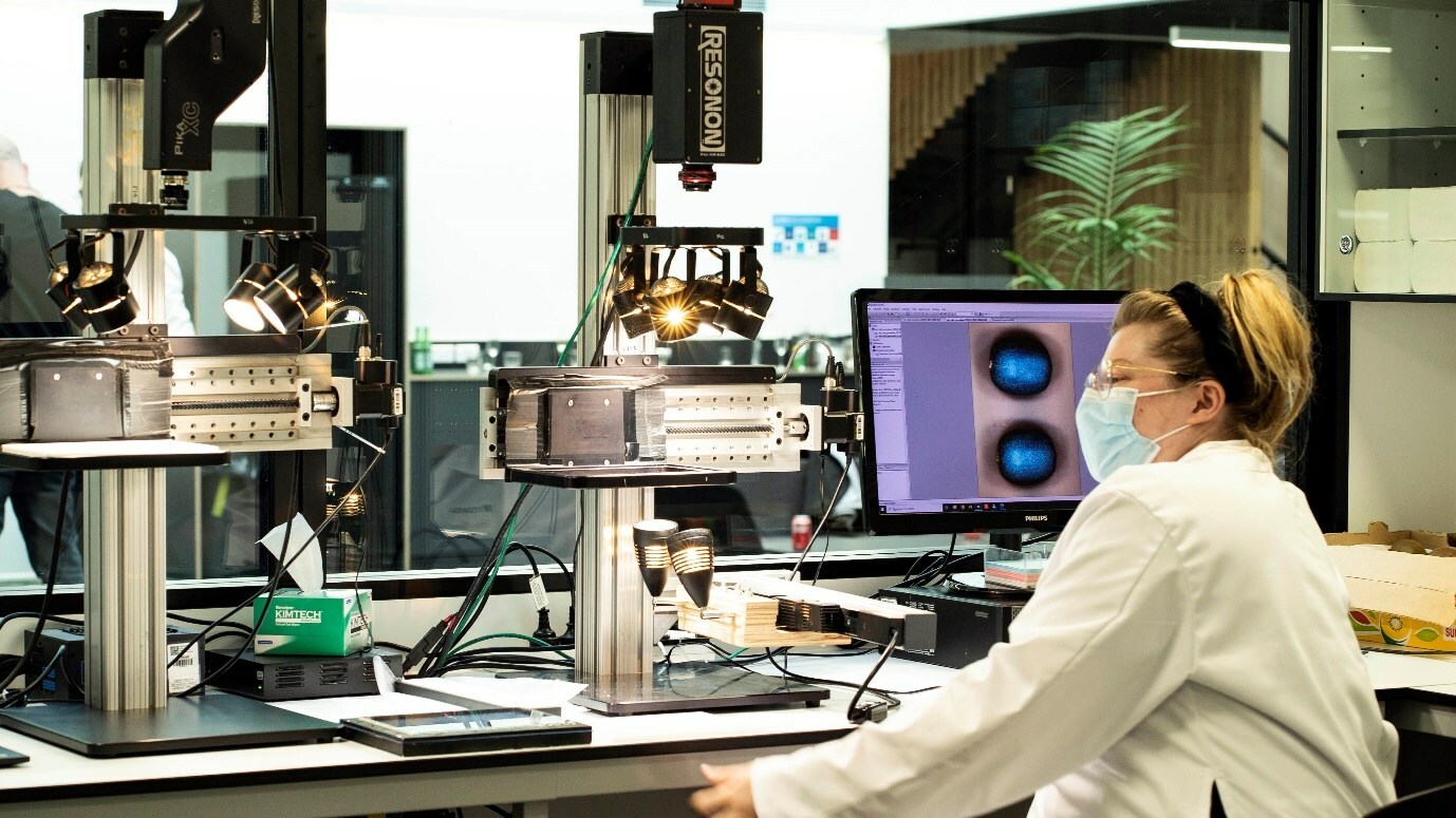 Unable to view the image, Please provide a valid URL.