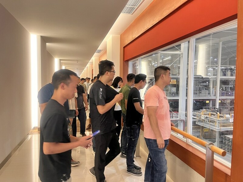 Unable to view the image, Please provide a valid URL.