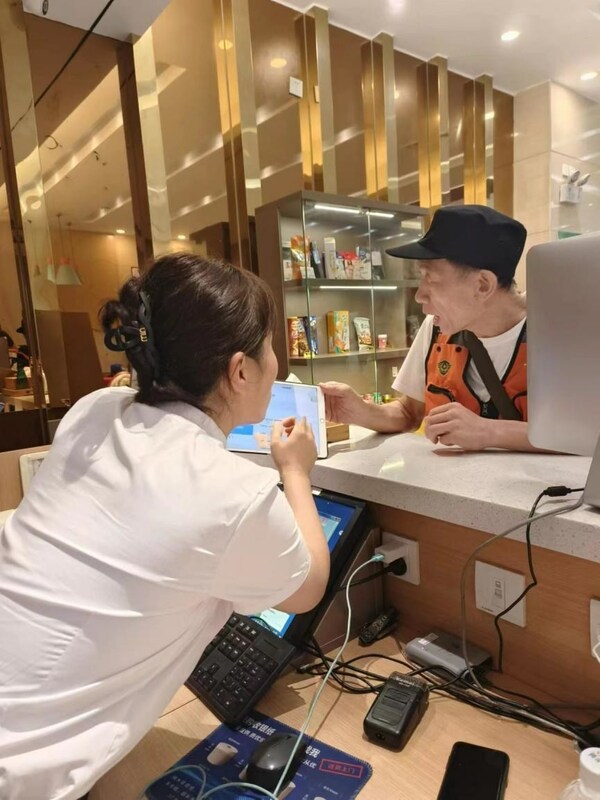 Unable to view the image, Please provide a valid URL.