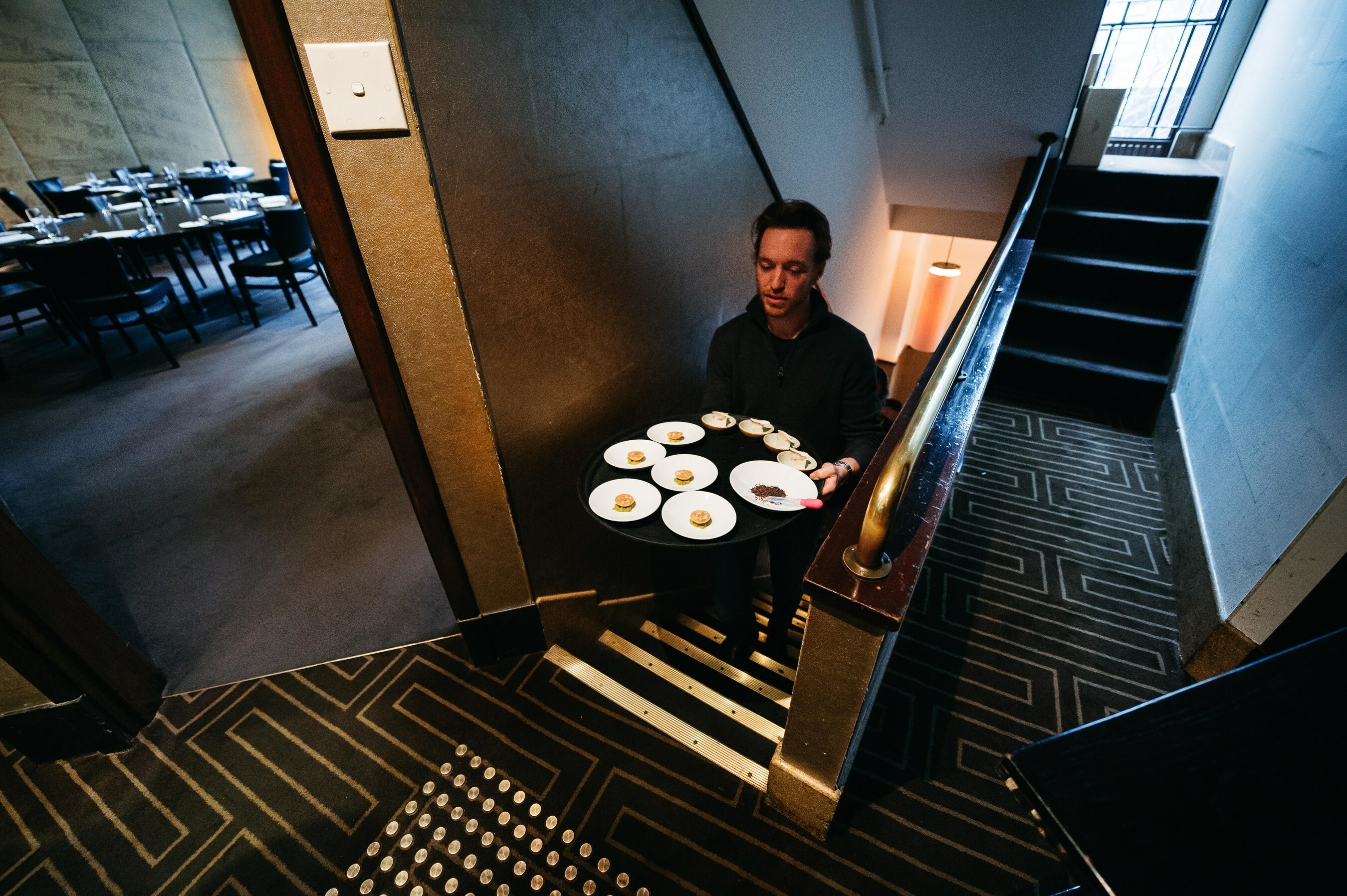 Unable to view the image, Please provide a valid URL.