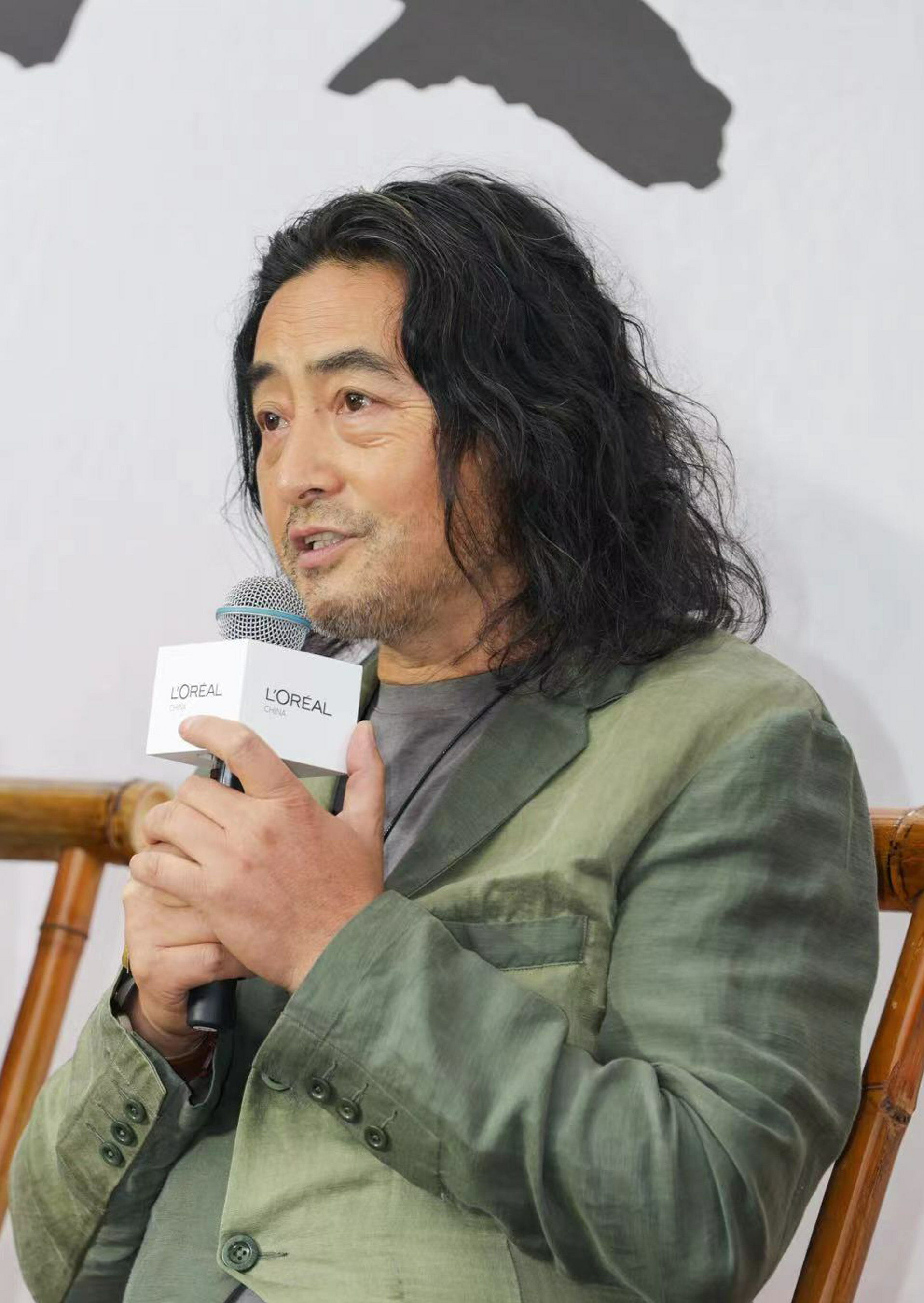 Unable to view the image, Please provide a valid URL.