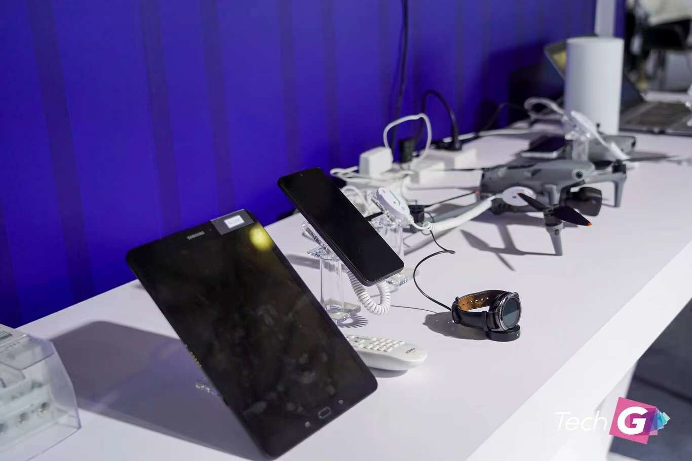 Unable to view the image, Please provide a valid URL.