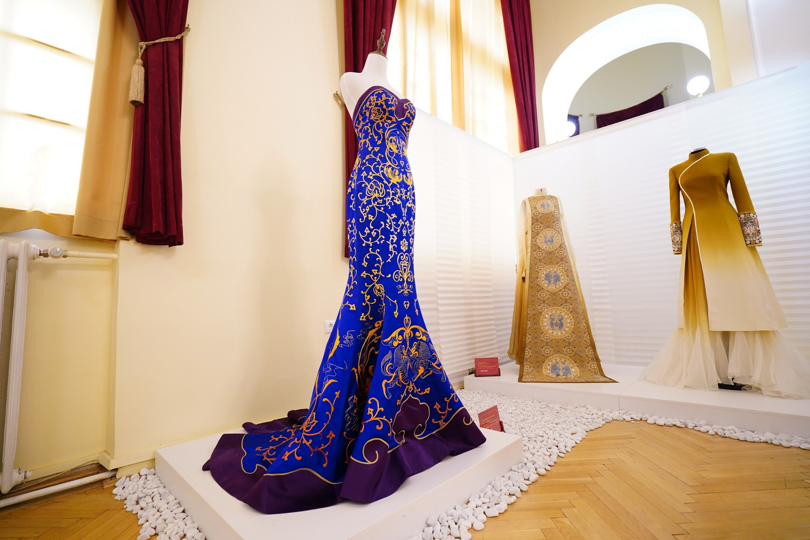 Unable to view the image, Please provide a valid URL.