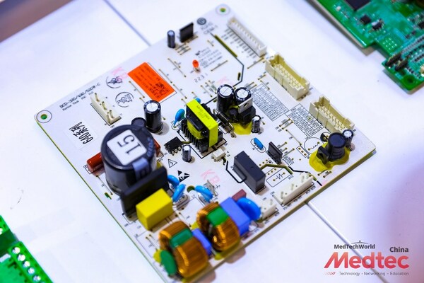 Unable to view the image, Please provide a valid URL.