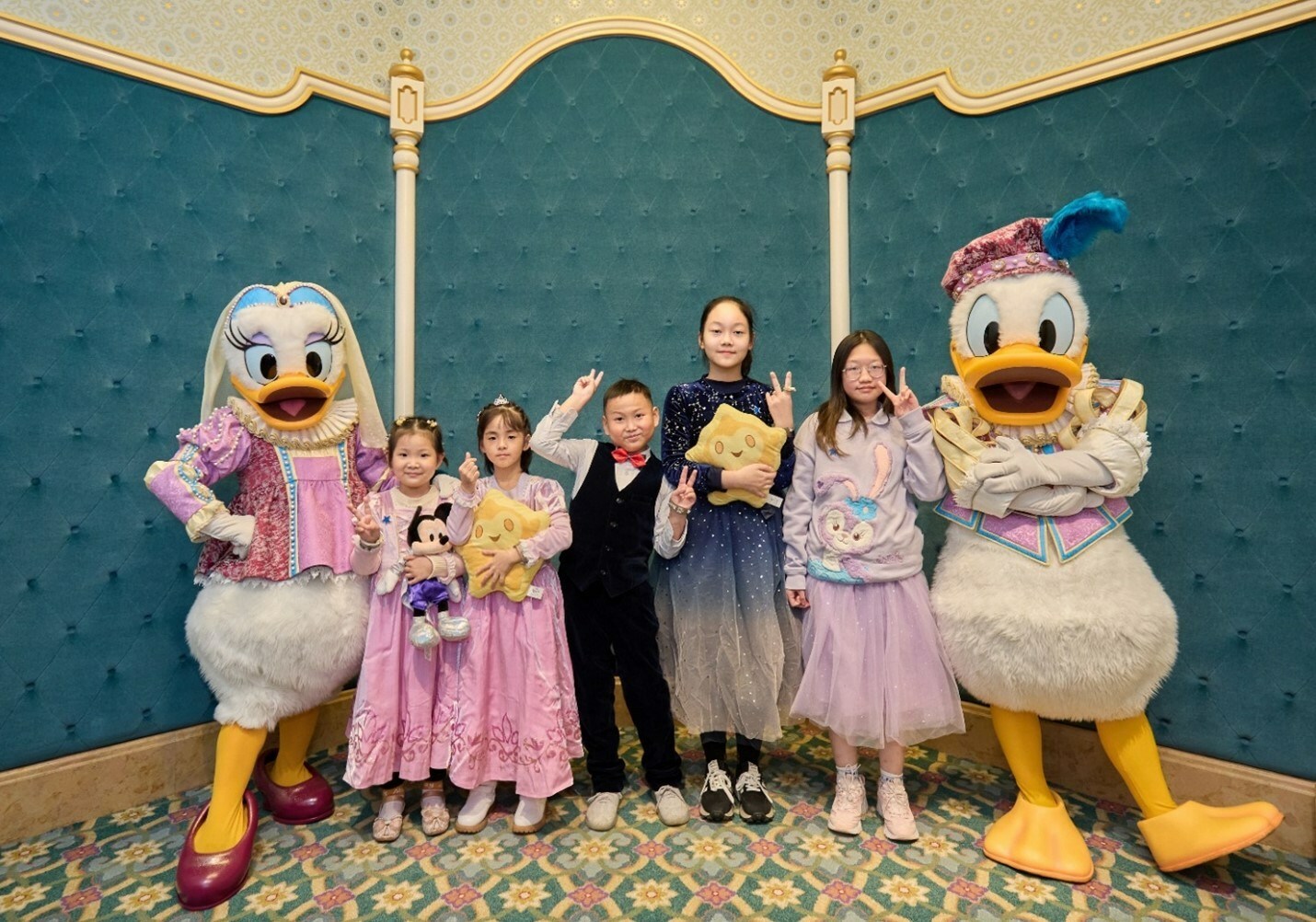 Unable to view the image, Please provide a valid URL.