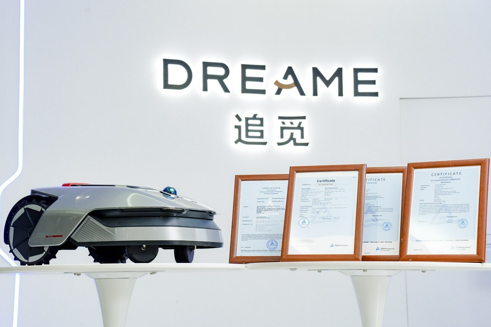 Unable to view the image, Please provide a valid URL.