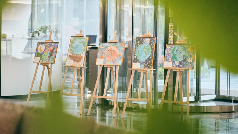 Unable to view the image, Please provide a valid URL.