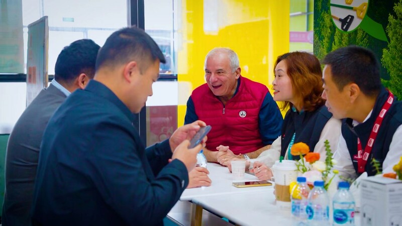 Unable to view the image, Please provide a valid URL.