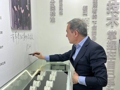 Unable to view the image, Please provide a valid URL.