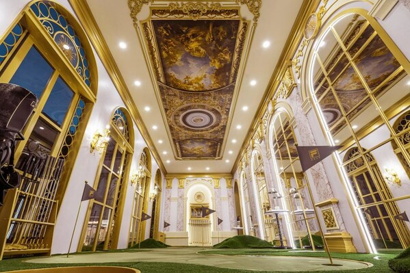 Unable to view the image, Please provide a valid URL.