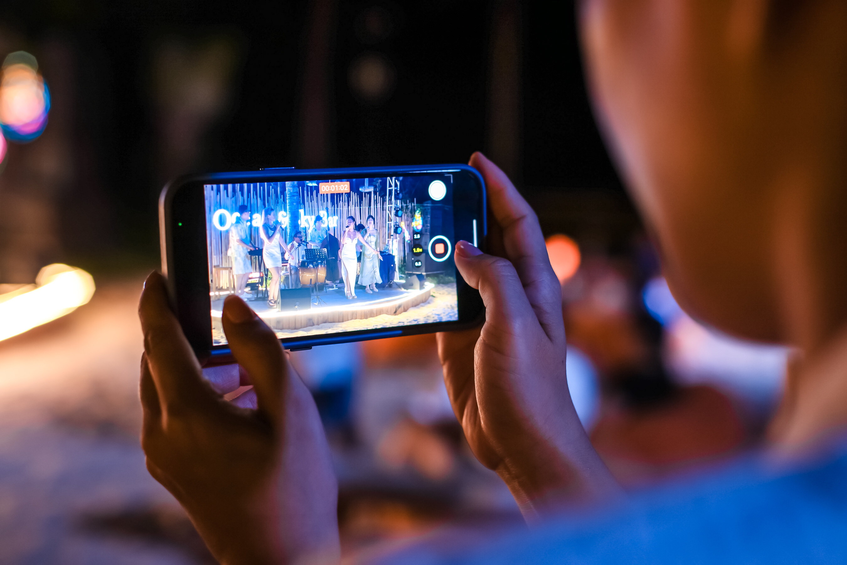 Unable to view the image, Please provide a valid URL.