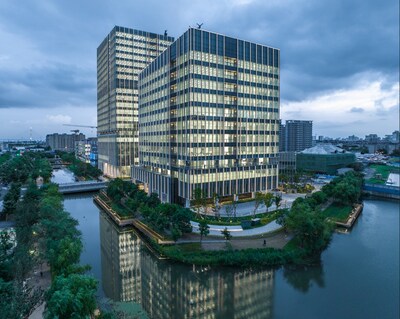 Unable to view the image, Please provide a valid URL.