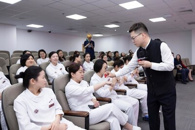 Unable to view the image, Please provide a valid URL.