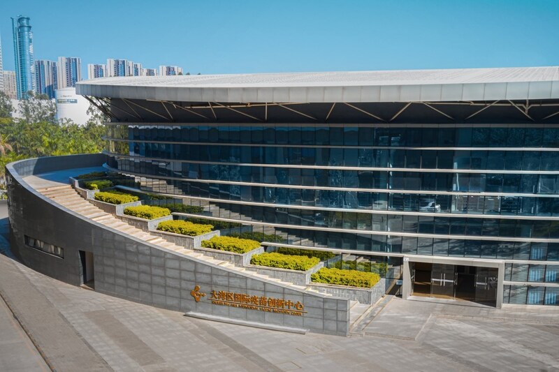 Unable to view the image, Please provide a valid URL.