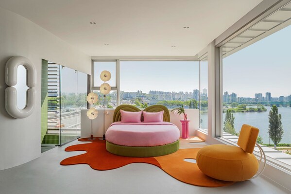 Unable to view the image, Please provide a valid URL.