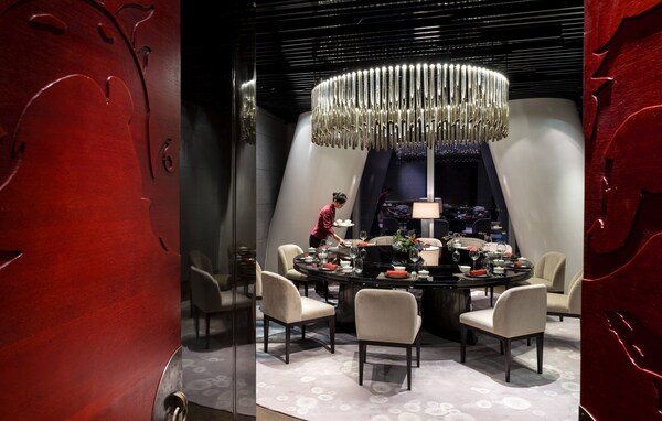 Unable to view the image, Please provide a valid URL.