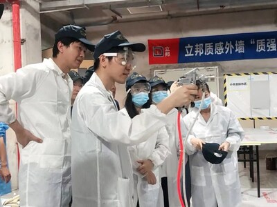 Unable to view the image, Please provide a valid URL.