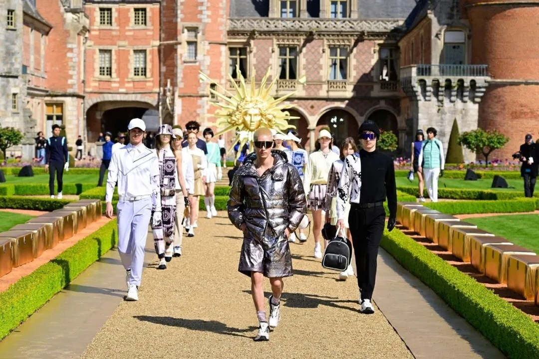 Unable to view the image, Please provide a valid URL.