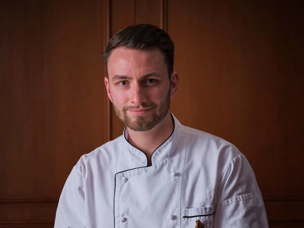 Unable to view the image, Please provide a valid URL.