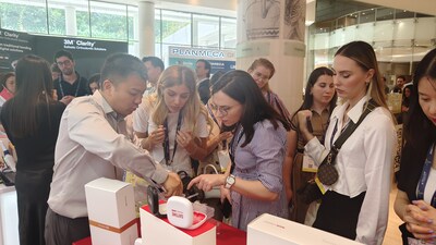 Unable to view the image, Please provide a valid URL.