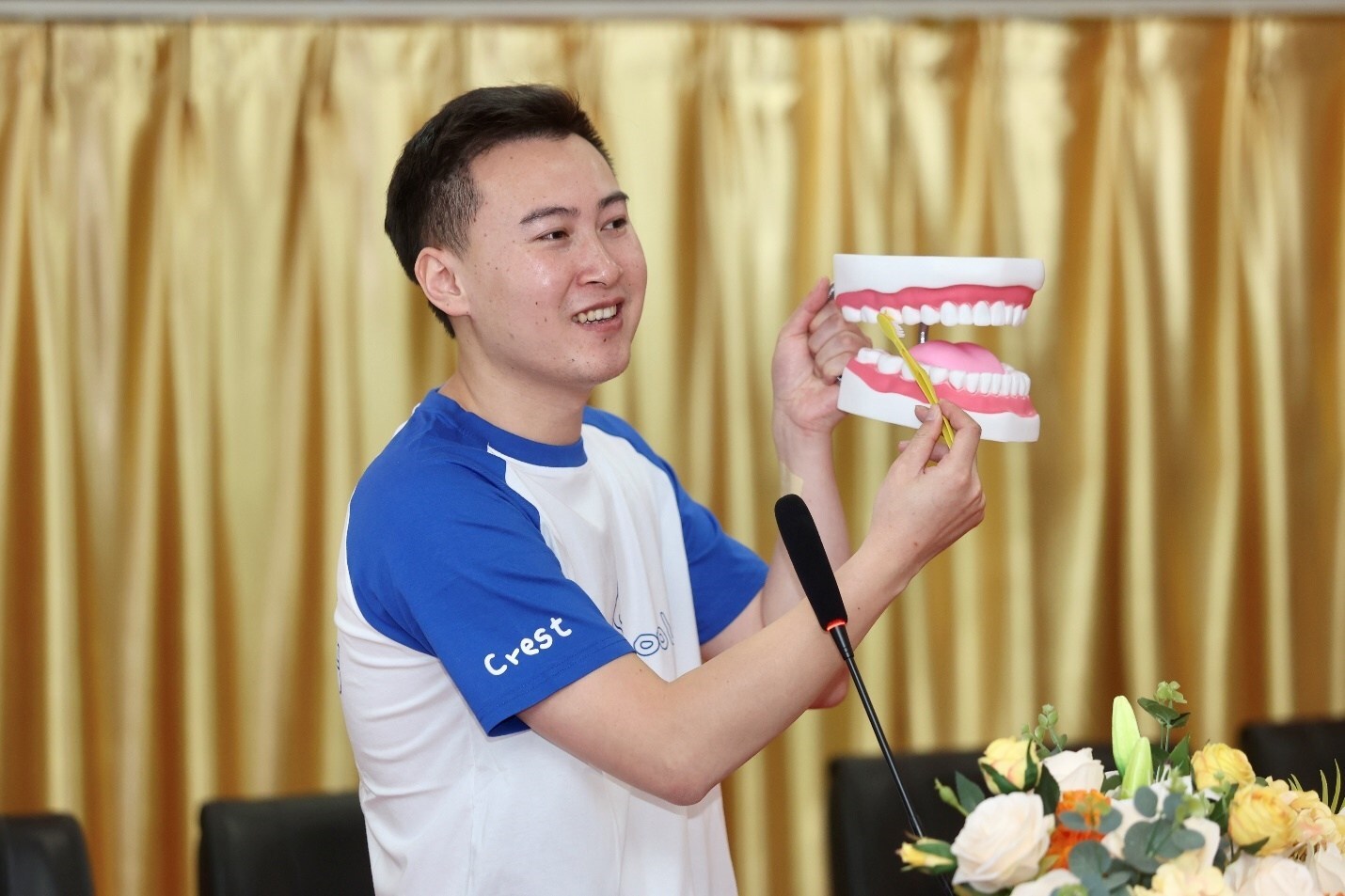 Unable to view the image, Please provide a valid URL.