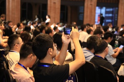 Unable to view the image, Please provide a valid URL.