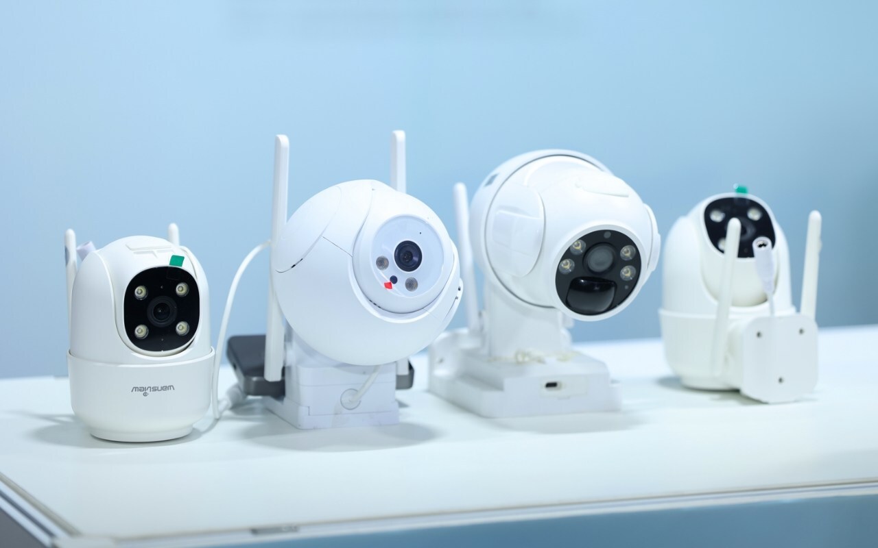 Unable to view the image, Please provide a valid URL.