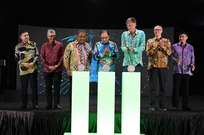 Unable to view the image, Please provide a valid URL.