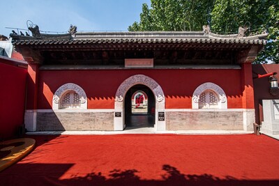 Unable to view the image, Please provide a valid URL.